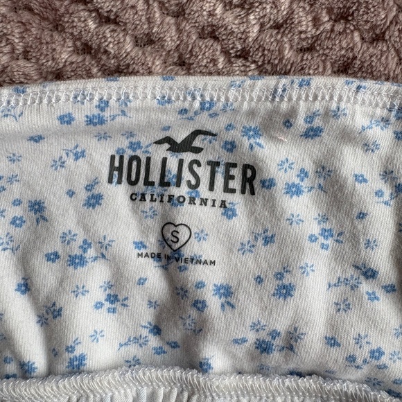 Floral Blue Smocked Women's Top - Picture 3 of 3